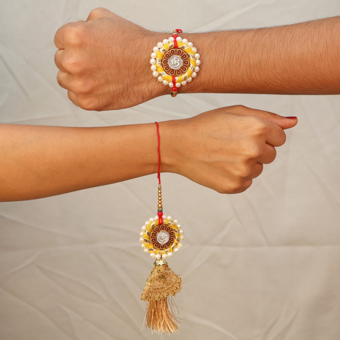 Floral Bhaiya Bhabhi Silver Rakhi Set