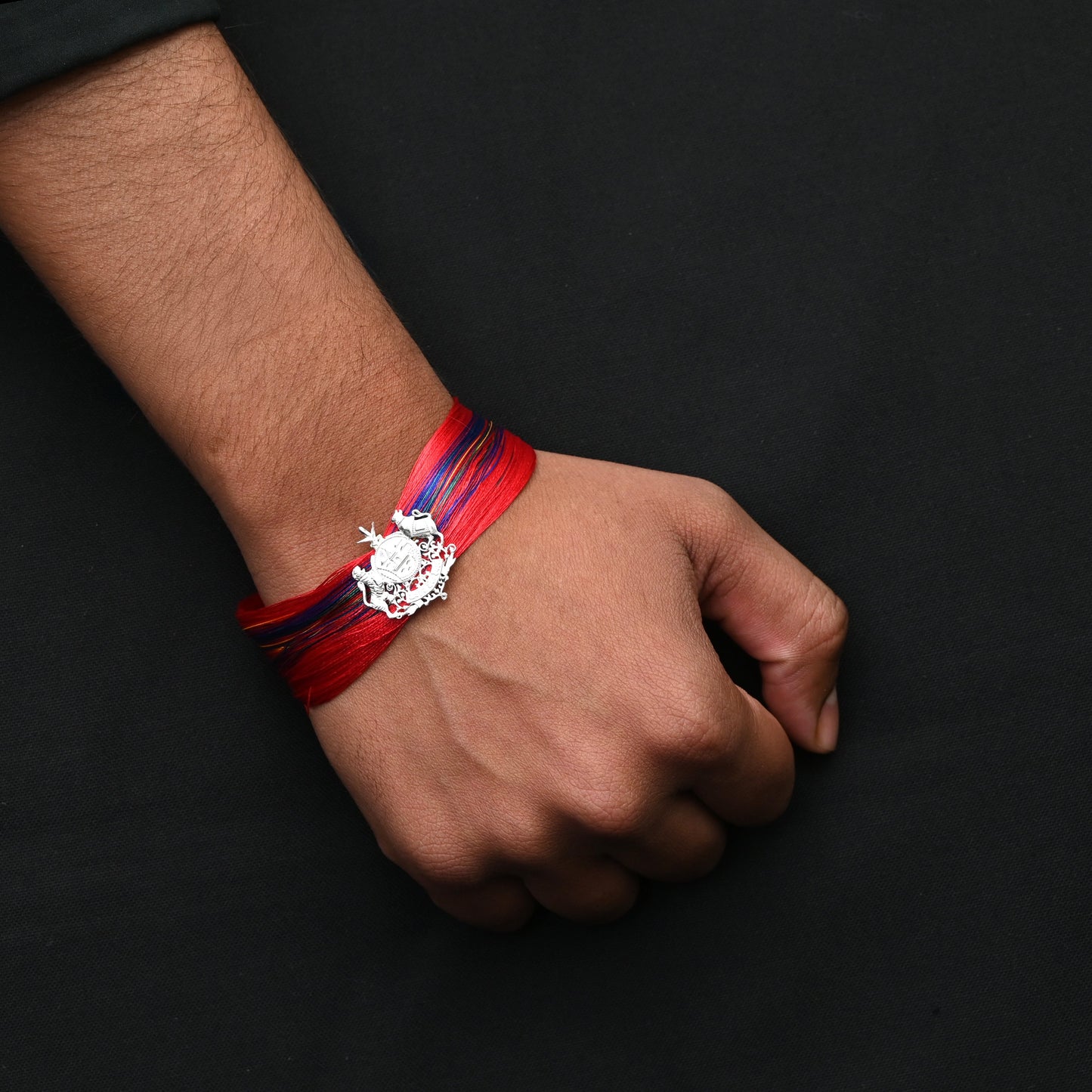 Spiritual Silver Dhaga Moli with Tiger and Cow Motif